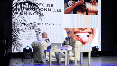 Conférence Festival Nostradamus 2017 Patricia Médium Christophe Anger 1